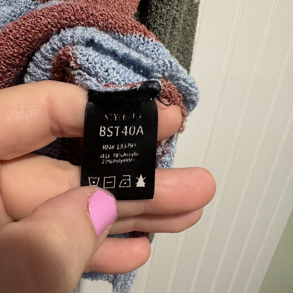 POL Stars Stripes Sweater Size Large - Picture 6 of 7